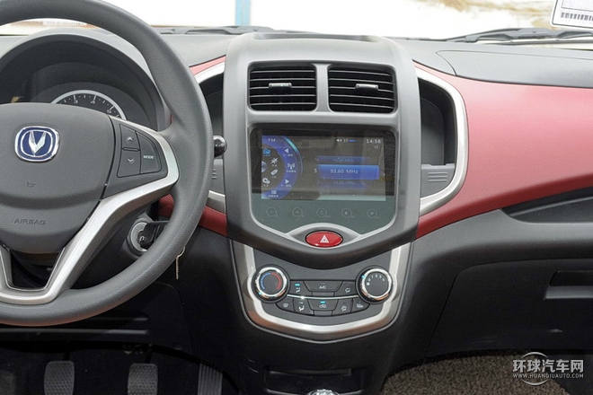 2015款 1.4L 手動(dòng)天窗版