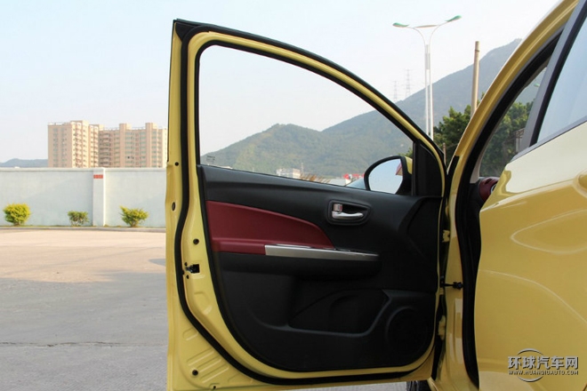 2015款 1.4L 手動尊貴型