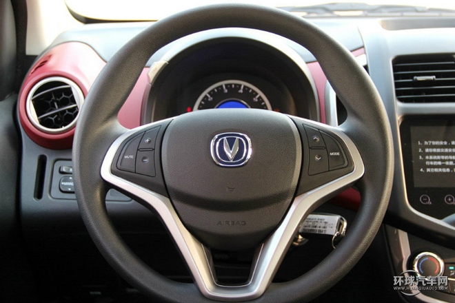 2015款 1.4L 手動尊貴型