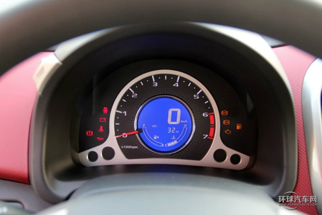 2015款 1.4L 手動尊貴型