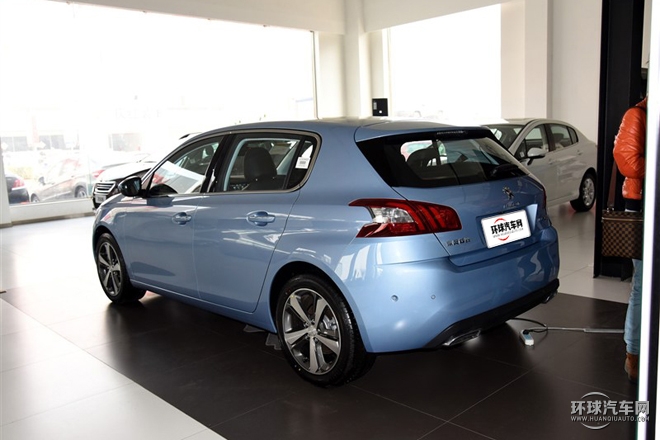 2015款 1.6T 自動(dòng)勁馳版