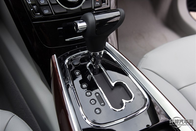 2015款 2.0T 豪華型