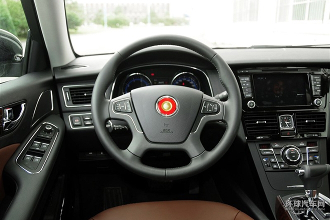 2015款 2.0T 尊貴型