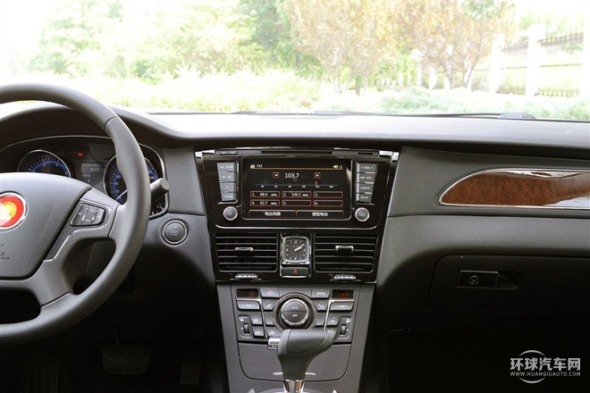 2015款 3.0L 豪華型