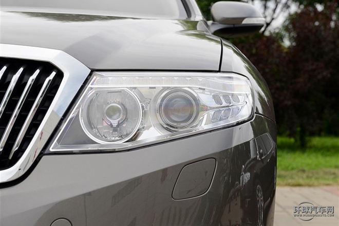 2015款 3.0L 豪華型