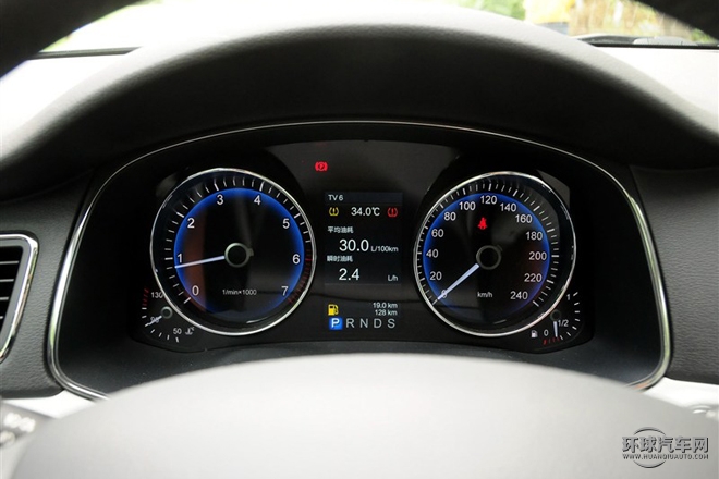 2015款 3.0L 尊貴型