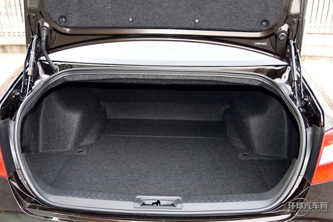 2015款 1.8T 技術型