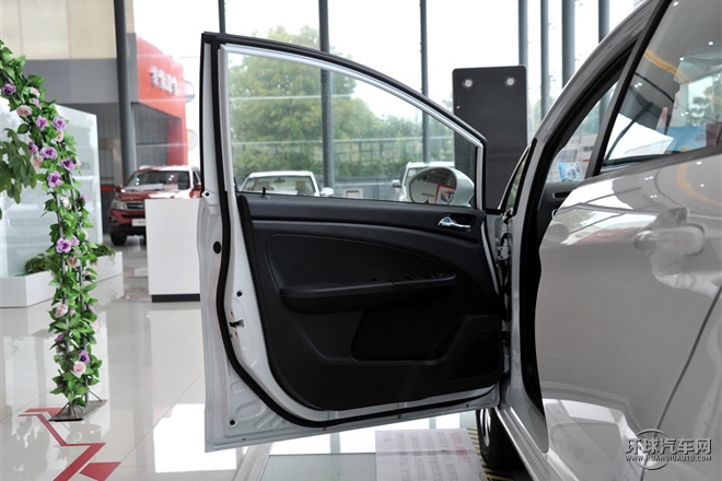 2015款 1.5L 手動藍鉆版