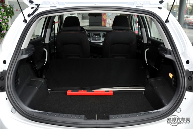 2015款 1.5L 手動藍鉆版