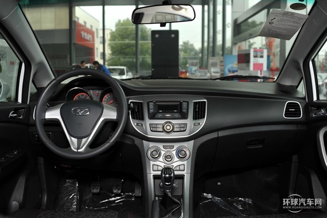 2015款 1.5L 手動(dòng)藍(lán)鉆版