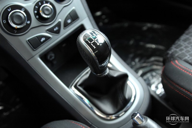 2015款 1.5L 手動(dòng)藍(lán)鉆版