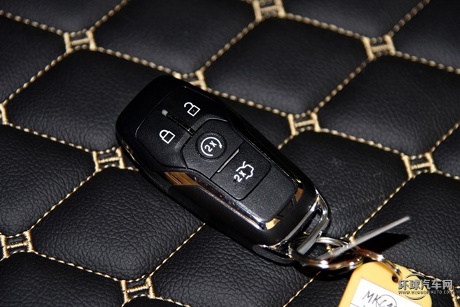 2015款 2.0T 四驅總統系列