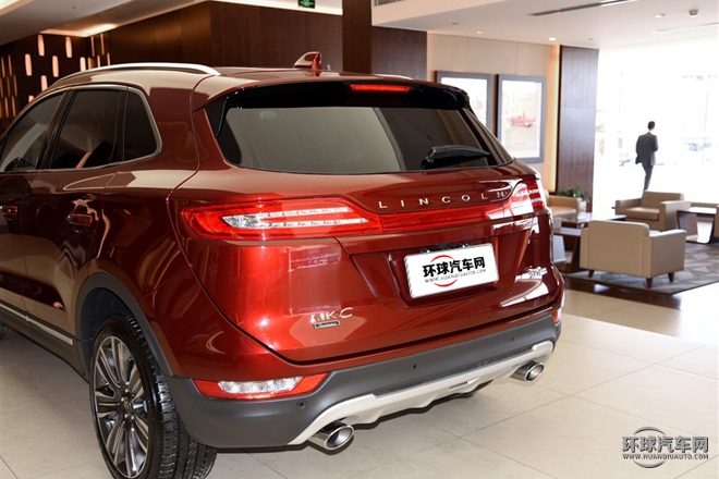 2015款 2.0T 四驅(qū)總統(tǒng)系列