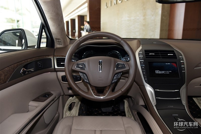 2015款 2.0T 總統系列