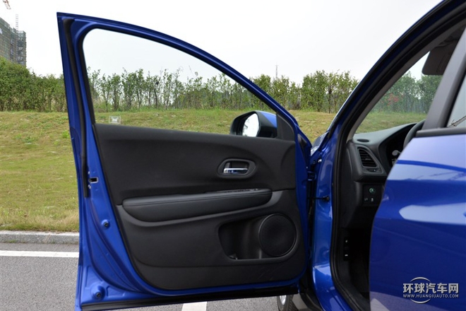 2015款 1.5L CVT兩驅舒適型