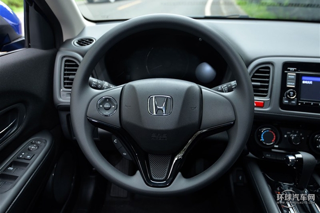 2015款 1.5L CVT兩驅舒適型