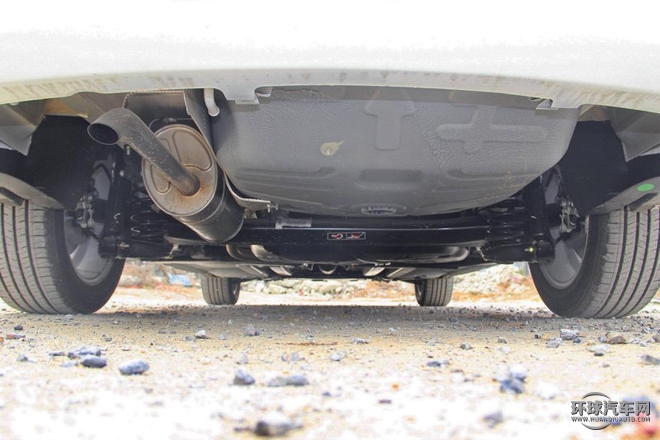 2015款 1.6L 手動(dòng)新動(dòng)型