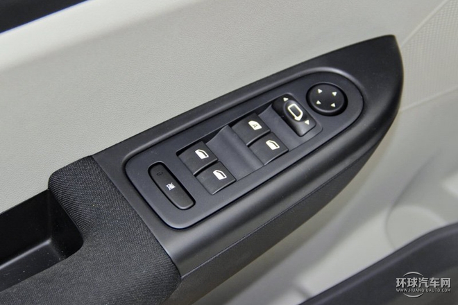 2015款 1.6L 手動新動型