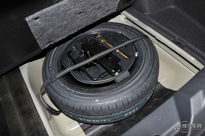 2015款 1.6L 手動(dòng)新享型