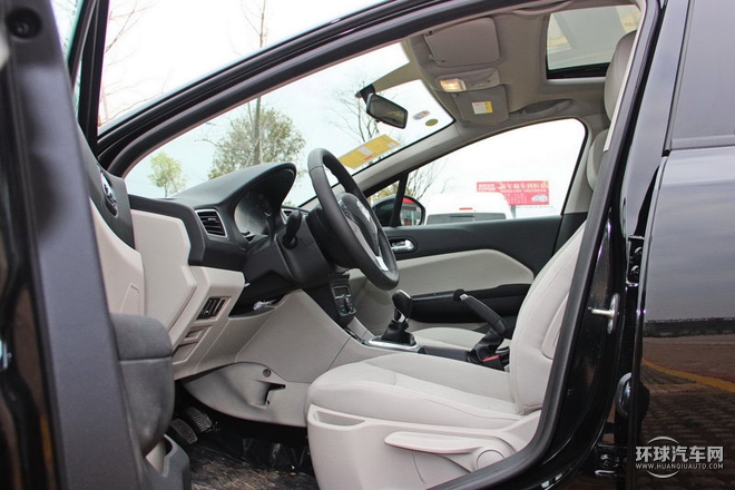 2015款 1.8L 手動新享型