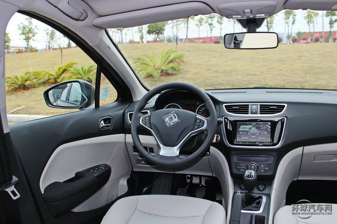 2015款 1.8L 手動新享型