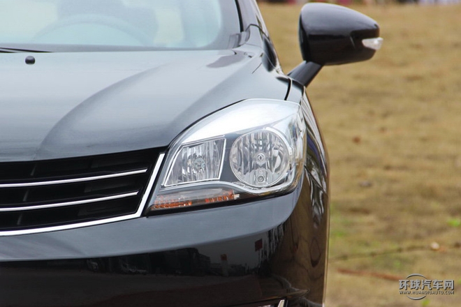 2015款 1.8L 手動(dòng)新享型