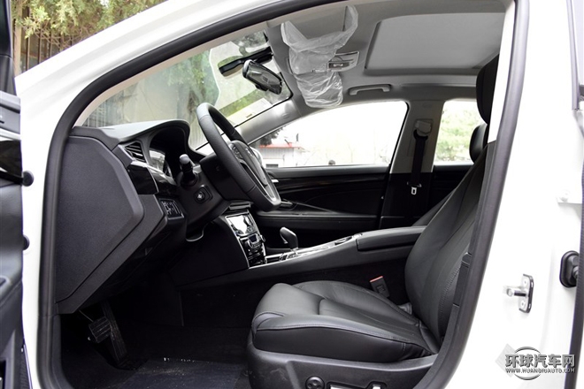 2015款 1.8T 豪華型