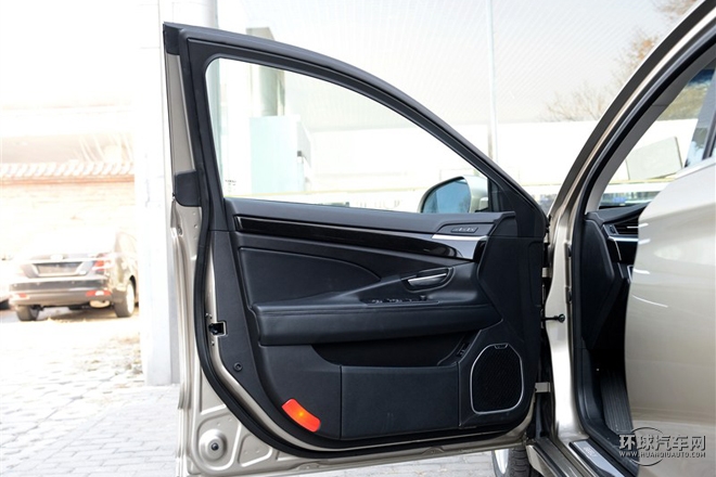 2015款 1.8T 舒適型