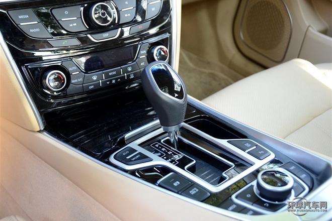 2015款 3.5L 旗艦型