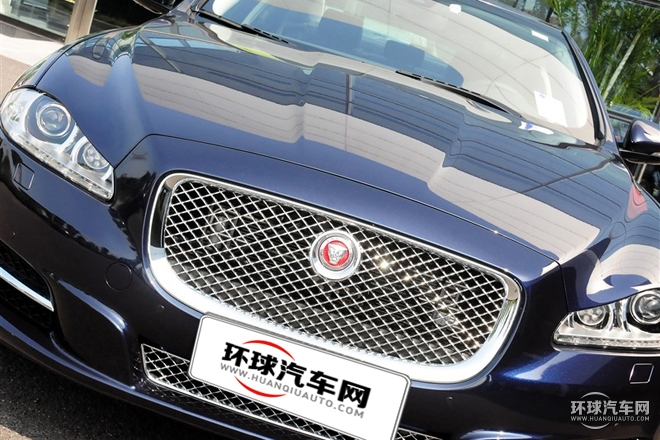 2015款 XJL 2.0T 兩驅(qū)典雅商務(wù)版