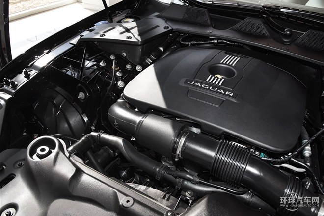 2015款 XJL 2.0T 兩驅(qū)全景商務(wù)版