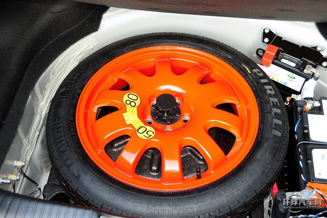 2015款 XJL 2.0T 兩驅尊享商務版