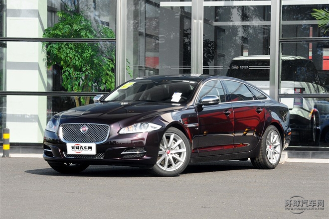 2015款 XJL 3.0 SC 四驅(qū)全景商務(wù)版