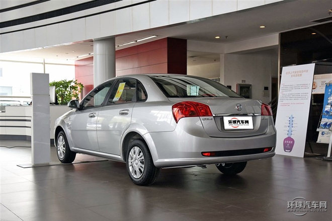 2015款 1.5L 手動經(jīng)典型