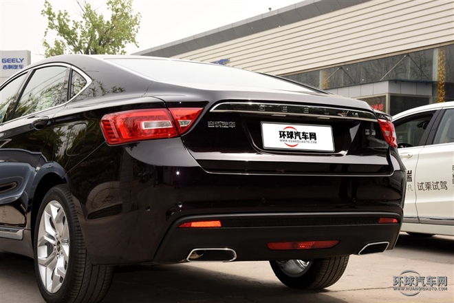 2015款 禮賓限量版 1.8T 尊享型