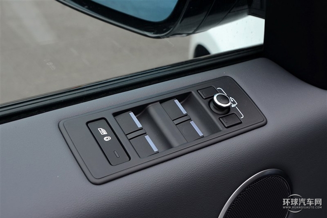 2015款 3.0 SDV6 HSE