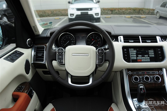 2015款 3.0 V6 SC 鋒尚創(chuàng)世版