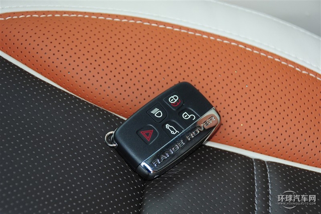 2015款 5.0 V8 鋒尚創(chuàng)世版 Dynamic