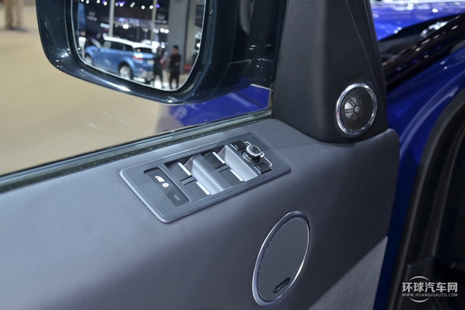 2015款 5.0 V8 鋒尚創(chuàng)世版 Dynamic