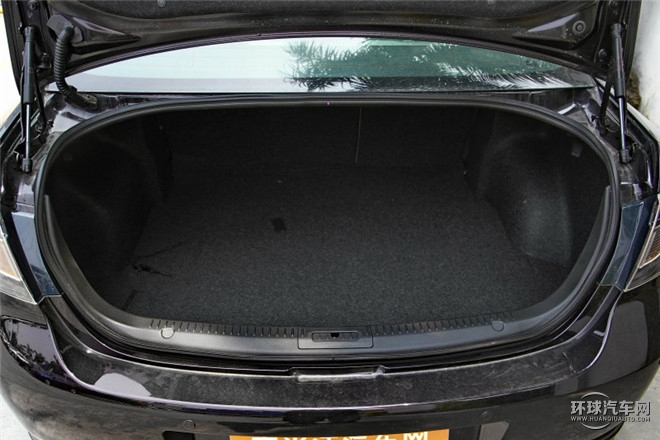 2015款 2.0L 自動精英版