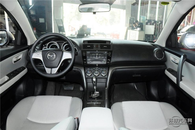 2015款 2.0L 自動精英版