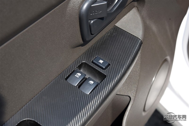 2015款 1.5L S 基本型 國(guó)V