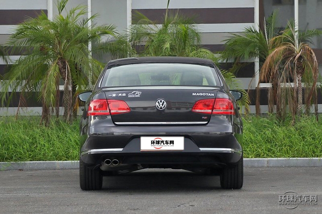 2015款 改款 1.8TSI 尊貴型