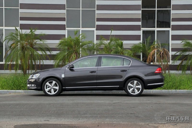 2015款 改款 1.8TSI 尊貴型