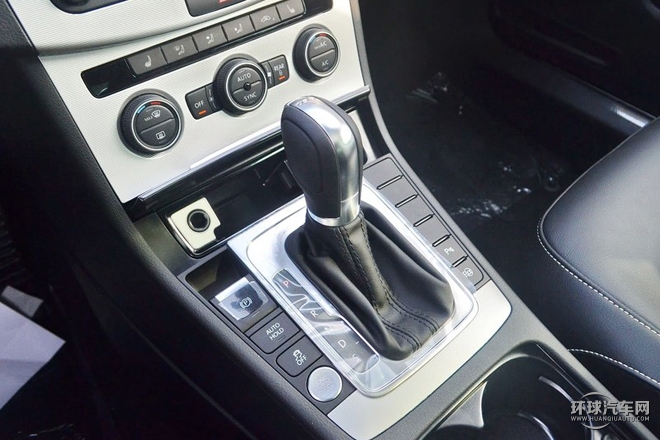 2015款 改款 2.0TSI 旗艦型