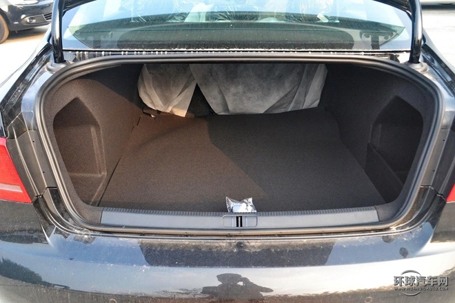 2015款 改款 2.0TSI 尊貴型