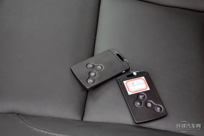 2015款 2.5L 豪華版