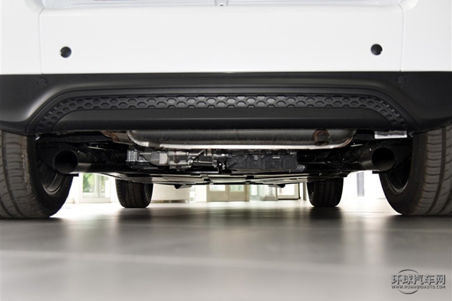 2015款 1.0 MHD 炫閃特別版