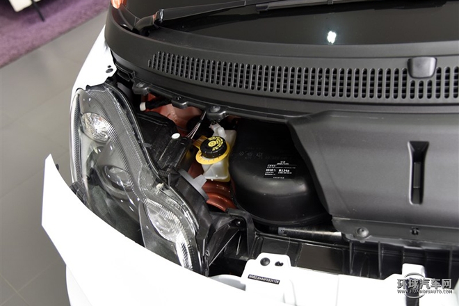 2015款 1.0 MHD 炫閃特別版