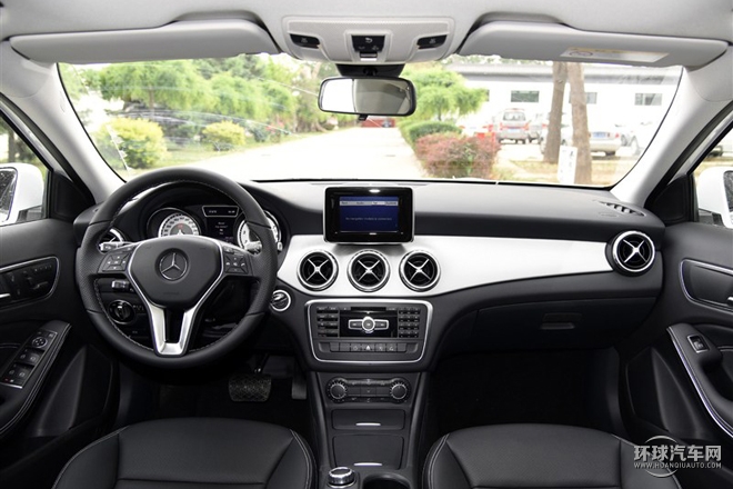 2015款 GLA 200 動感型
